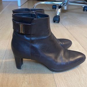 Dark brown Aquatalia waterproof booties sz 10